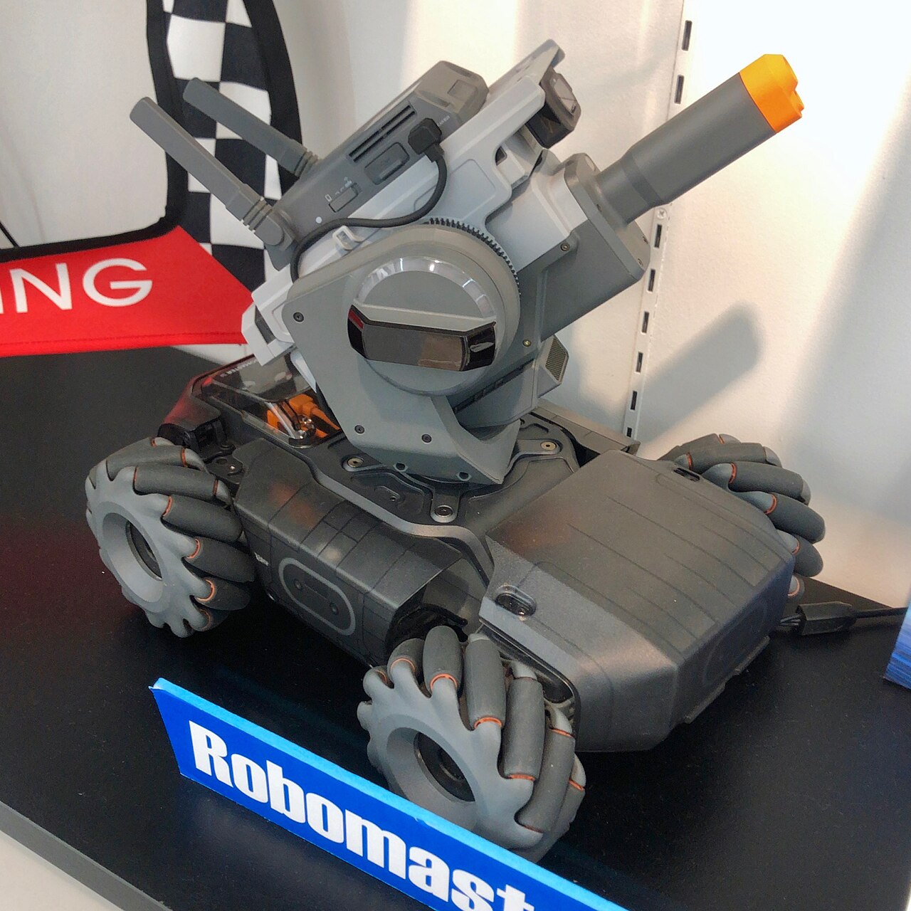大疆 RoboMaster S1 教育机器人
