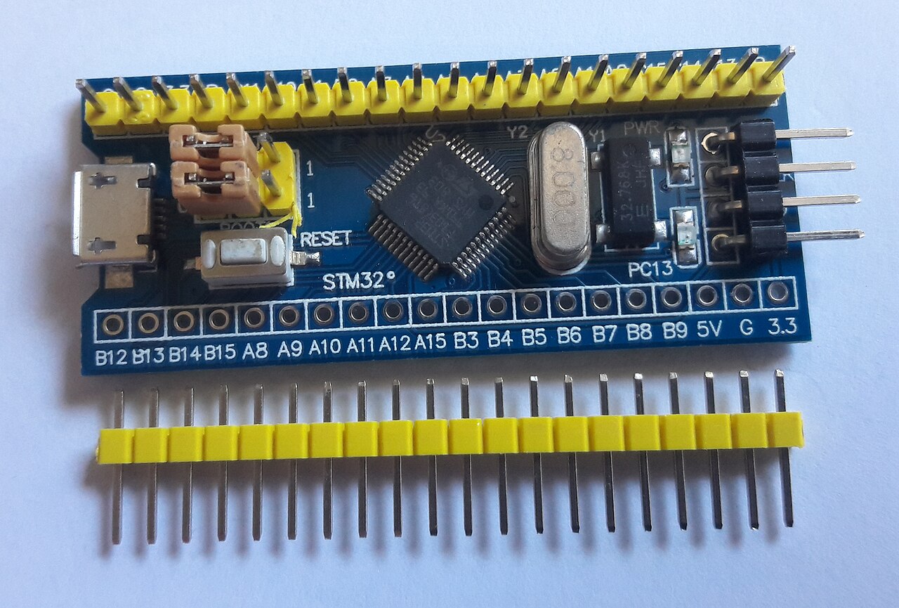 STM32F103C8T6 最小系统板(Blue Pill)
